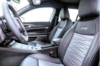 Jeep Avenger 4xe 145Ps 